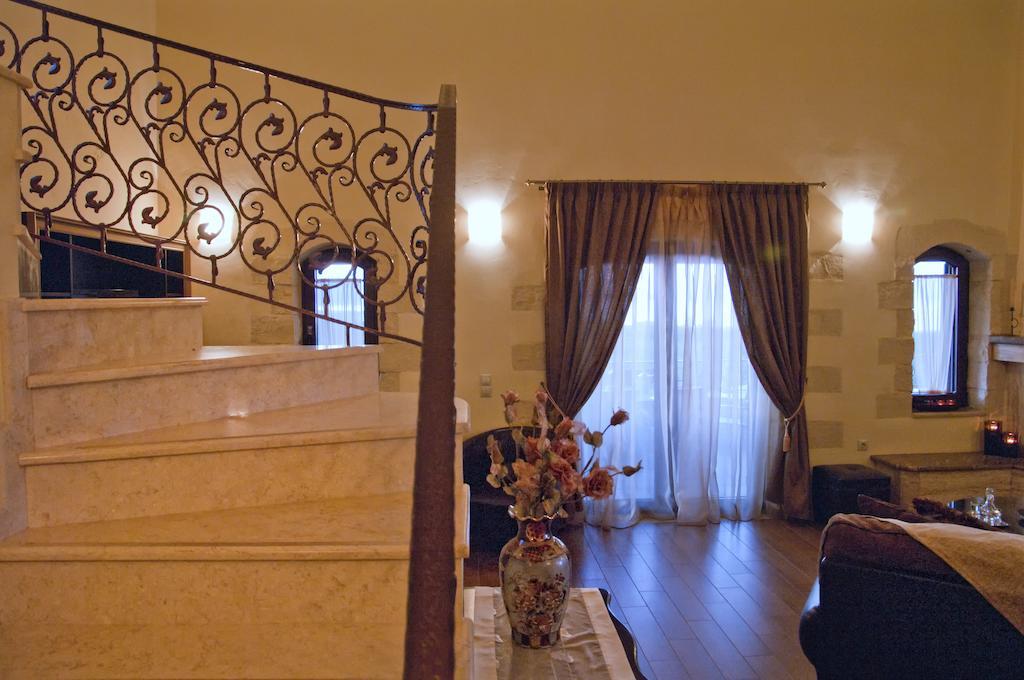 Giovanta Villa Kondomarion Camera foto